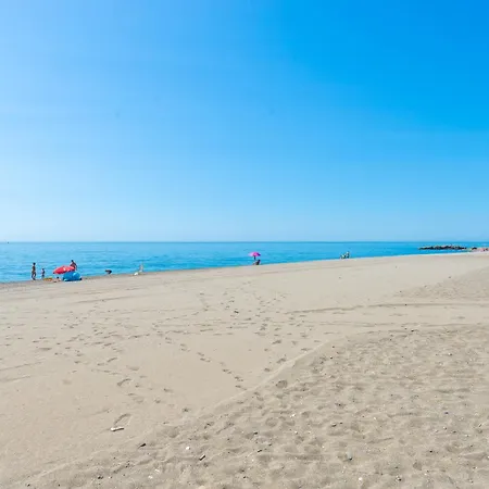 Vaquero Playa * 埃斯特波纳